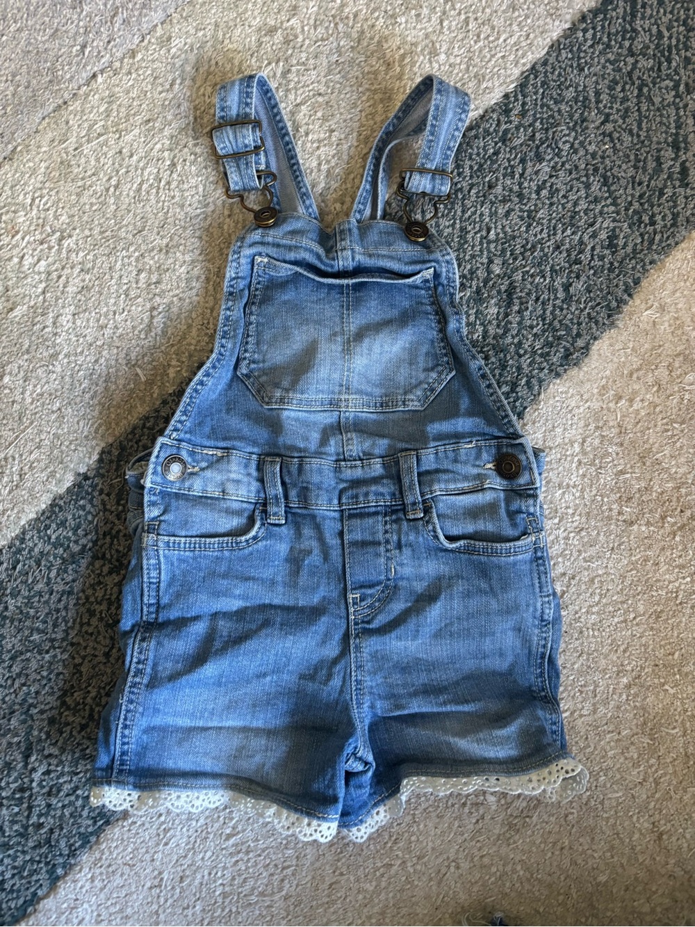 OshKosh B'gosh Kids Denim Short Overalls Dungarees with Lace Trim Size 3T